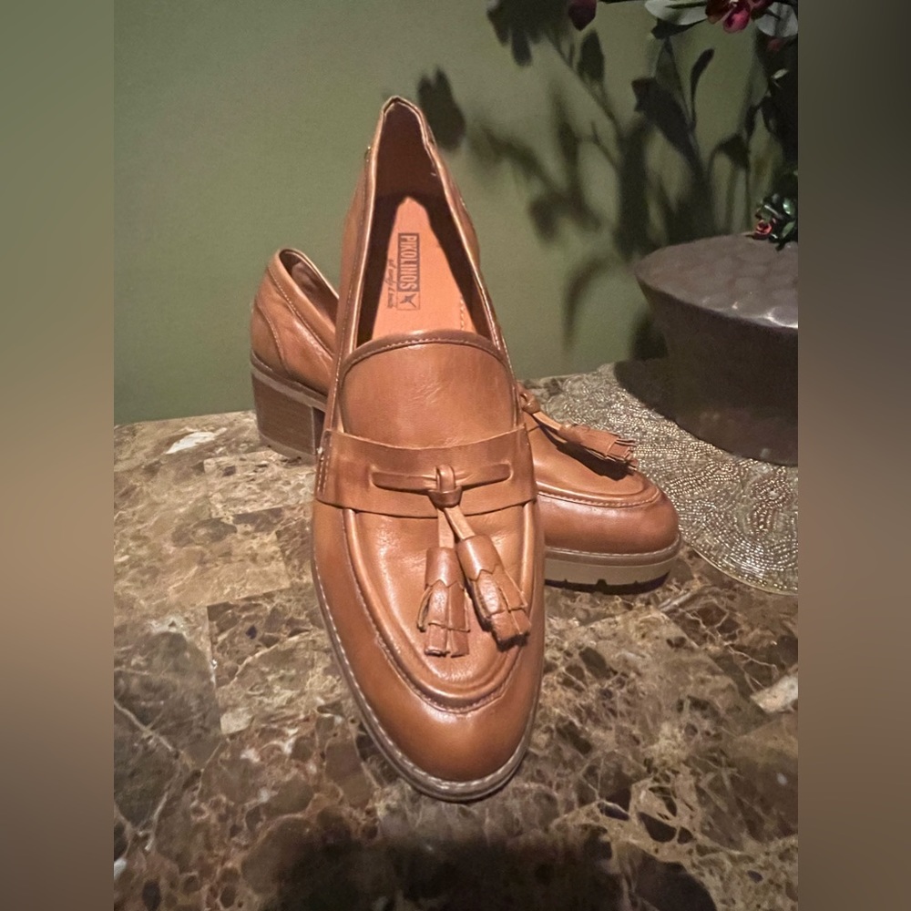 Pikolinos brown leather womens shoes heels